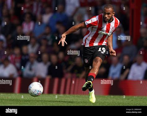 Brentford's Bryan Mbeumo Stock Photo - Alamy