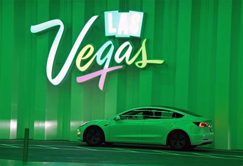 Vegas Loop: Tesla Wants You to Zoom Under Sin City