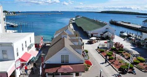 Murray Hotel, Mackinac Island | Roadtrippers