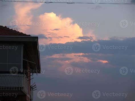 red clouds at sunset 5229331 Stock Photo at Vecteezy