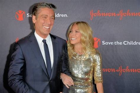 ABC's David Muir sparks reaction from Kelly Ripa with rare family photo ...