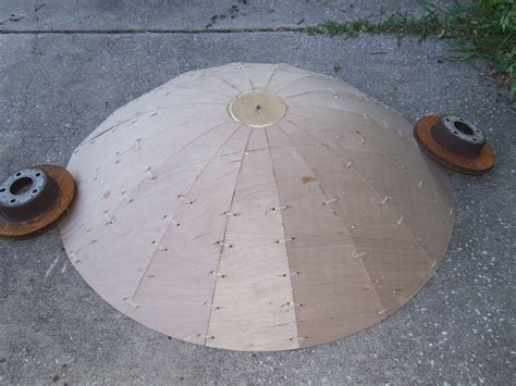 How to Build a heliostat Parabolic Reflector : 8 Steps (with Pictures) - Instructables