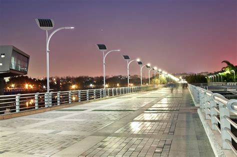 Smart Street Light from EnGo PLANET| Concrete Construction Magazine