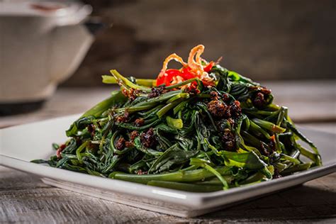 Kangkung Belacan: A Delicious Malaysian Stir-Fry - Munch Malaysia