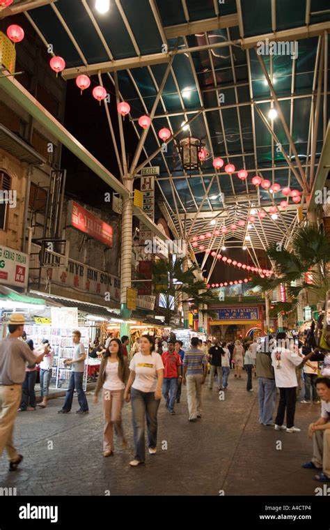 Petaling street night market hi-res stock photography and images - Alamy