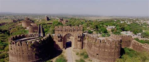 Places to visit in Rawalpindi - Saddar Rawalpindi - China market rawalpindi