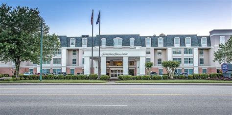 HAMPTON INN & SUITES WILLIAMSBURG-RICHMOND RD. - Updated 2021 Prices, Hotel Reviews, and Photos ...