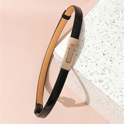 Minimal Black Faux Leather Gold Clasp Buckle Belt – www.pipabella.com