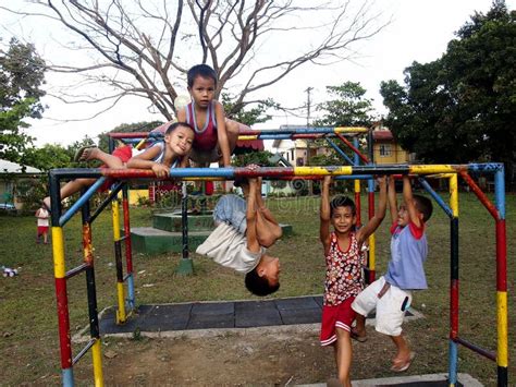 Filipino Kids Playing