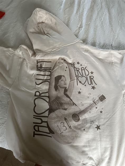 newer eras tour merch quality : r/TaylorSwift