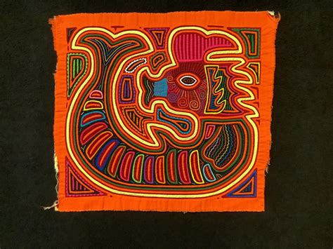 Stitching and Sharing Culture: Molas from Panama's Guna People | International Quilt Museum ...