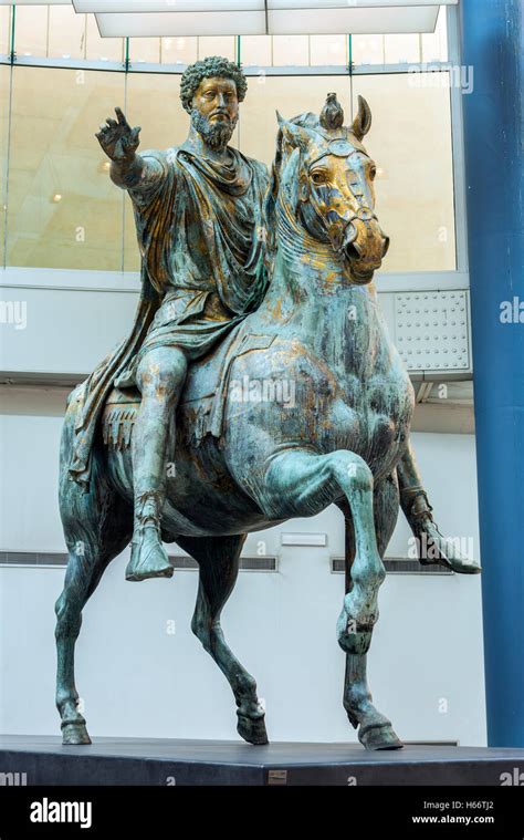 Capitoline Hill Statue High Resolution Stock Photography and Images - Alamy