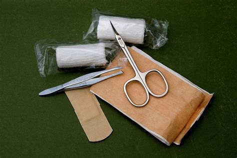 surgical-dressing - Save Rite