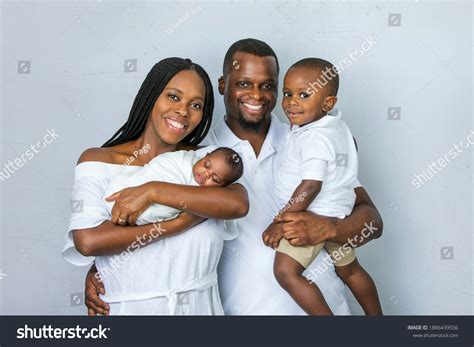 2,278 Nuclear Family Images, Stock Photos & Vectors | Shutterstock