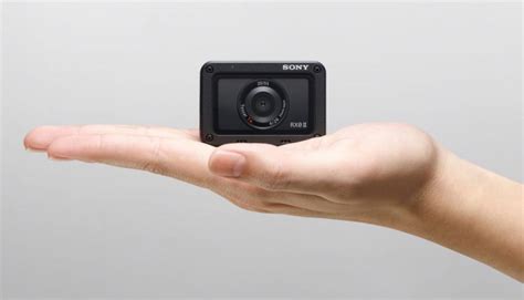 Sony releases RX0 II - the world's smallest, lightest premium compact ...