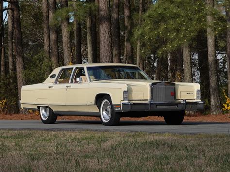 1977 Lincoln Continental | Raleigh Classic Car Auctions