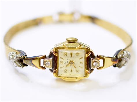 Helbros 14K Gold Lady's Vintage Bracelet Watch | Property Room