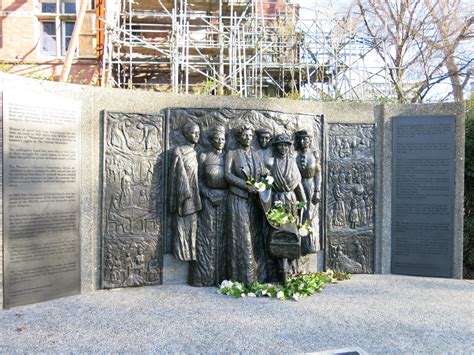 Kate Sheppard National Memorial | discoverywall.nz