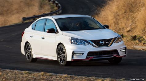 2017 Nissan Sentra NISMO White - Front Three-Quarter | Caricos