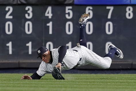 Aaron Judge gives Yankees a scare during injury-filled day