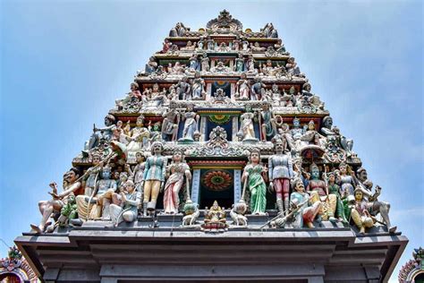 Sri Mariamman Temple in Singapore - Why you need to visit it