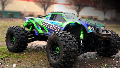 Review - Traxxas Maxx 2.0 WideMaxx Monster Truck - AMain Hobbies