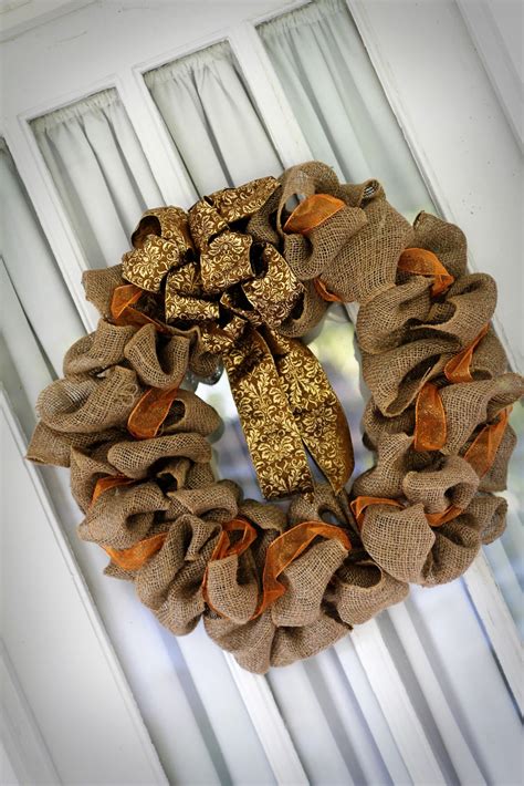 pass the pineapple: DIY fall wreath tutorial