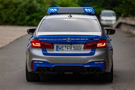 BMW M5 Takes on the Look of a Police Car with Livery and Lights