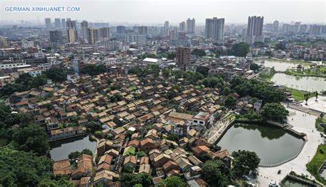 Touristen besuchen historische Dörfer in Dongguan - Xinhua | german.xinhuanet.com