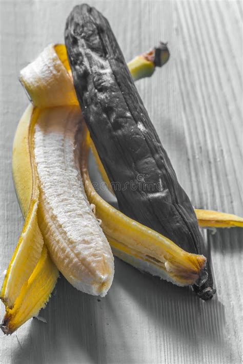 Fresh and Rotten Banana on Wooden Background Stock Image - Image of ingredient, mature: 80367857