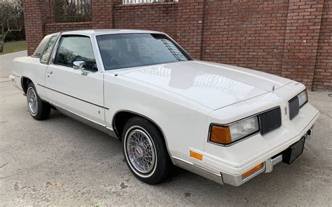 4,642 Miles! 1988 Oldsmobile Cutlass Supreme | Barn Finds