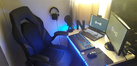 My simple setup (Lenovo Legion Y7000) - ThorGift.com - If you like it please buy some from ...