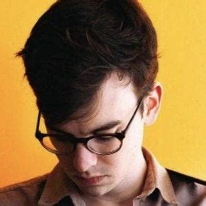 Josh Turner Guitar - Age, Family, Bio | Famous Birthdays