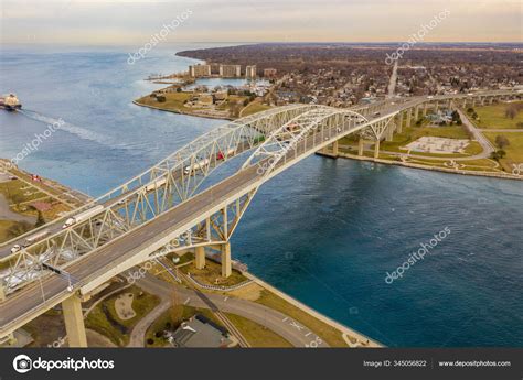 Aerial Photo Blue Water Bridge Usa Canada Stock Photo by ©felixtm 345056822