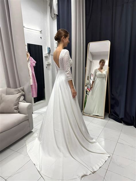 Wedding Dress Tailor & Dressmaker in Bangkok — LALEDA Women's Tailor ...