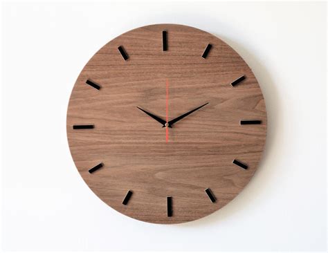 Design Review: Two Lamps and A Clock – Aesthetics of Design