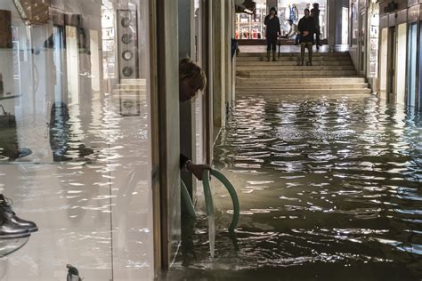 In Pictures: Here’s What the Historic Flooding in Venice Looks Like