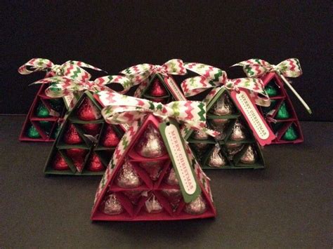 Super fun and easy Hershey kisses trees | Christmas gift card, Candy crafts, Hershey kisses crafts