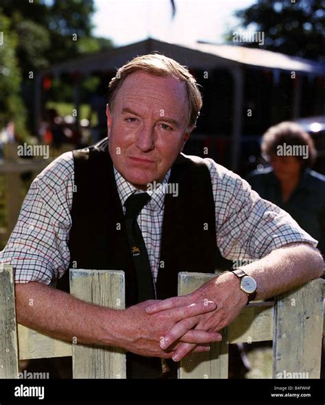 Robert Hardy Harry Potter