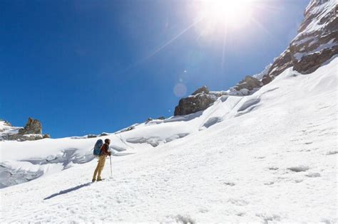 Premium Photo | Hiking scene in cordillera mountains, peru