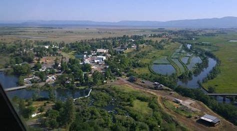 Fall River Mills, CA. Photo by Bob Jehn | Fall river, Fall river mills ...