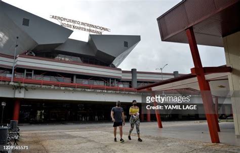 Jose Marti Airport Photos and Premium High Res Pictures - Getty Images