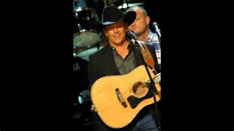 George Strait.... "Baby Blue" 1988 - YouTube