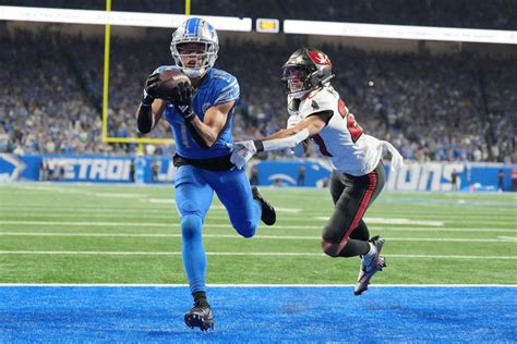 Derrick Barnes pick seals Lions win over Buccaneers 31-23 in NFC ...