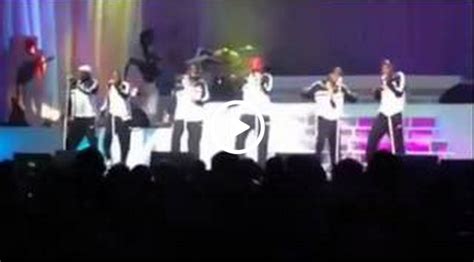 Overweight Bobby Brown Walks Off Stage During New Edition Reunion Concert