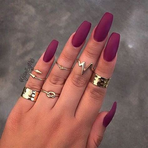 Very Berry: Matte Berry Nails for Fall Season