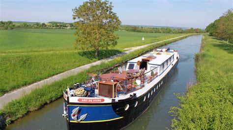 Burgundy Barge Cruise on board L'Art de Vivre, France