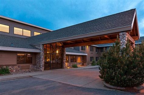 AmericInn Lodge & Suites Medora - UPDATED 2018 Prices & Motel Reviews ...