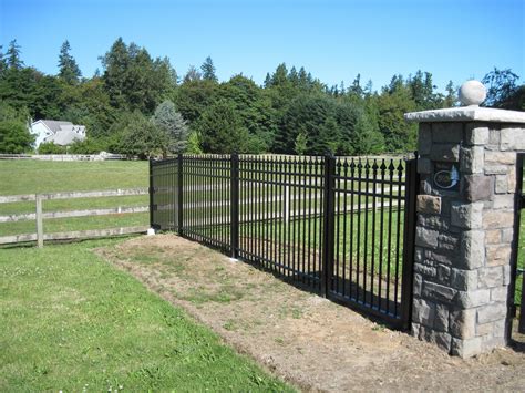 How to DIY Install Iron Fence or Aluminum Fence on a Hill, Slope or Grade – Iron Fence Shop Blog