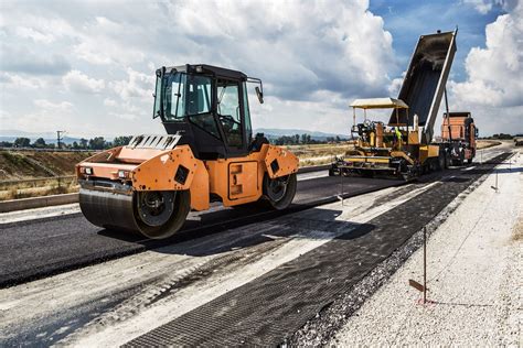 Road construction machinery | Nooteboom Trailers